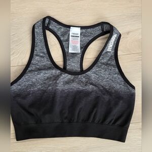 Gymshark Bra 🩶🖤